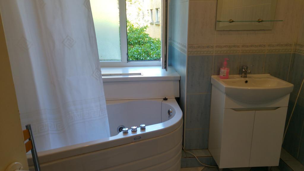 Apartement Kruglouniversitetska 2/1 Kiev Bagian luar foto